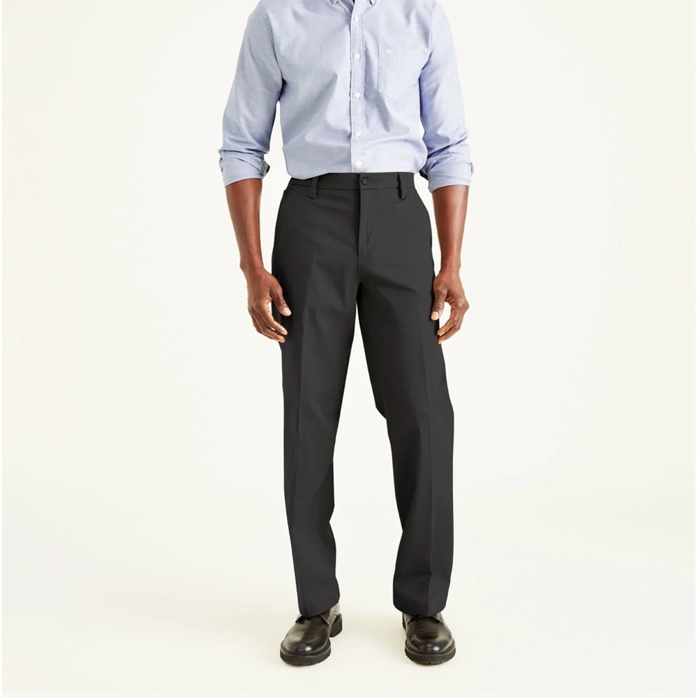 Dockers Workday Khakis, Classic Fit Black Wrinkle-Free Comfort Pants 40x32